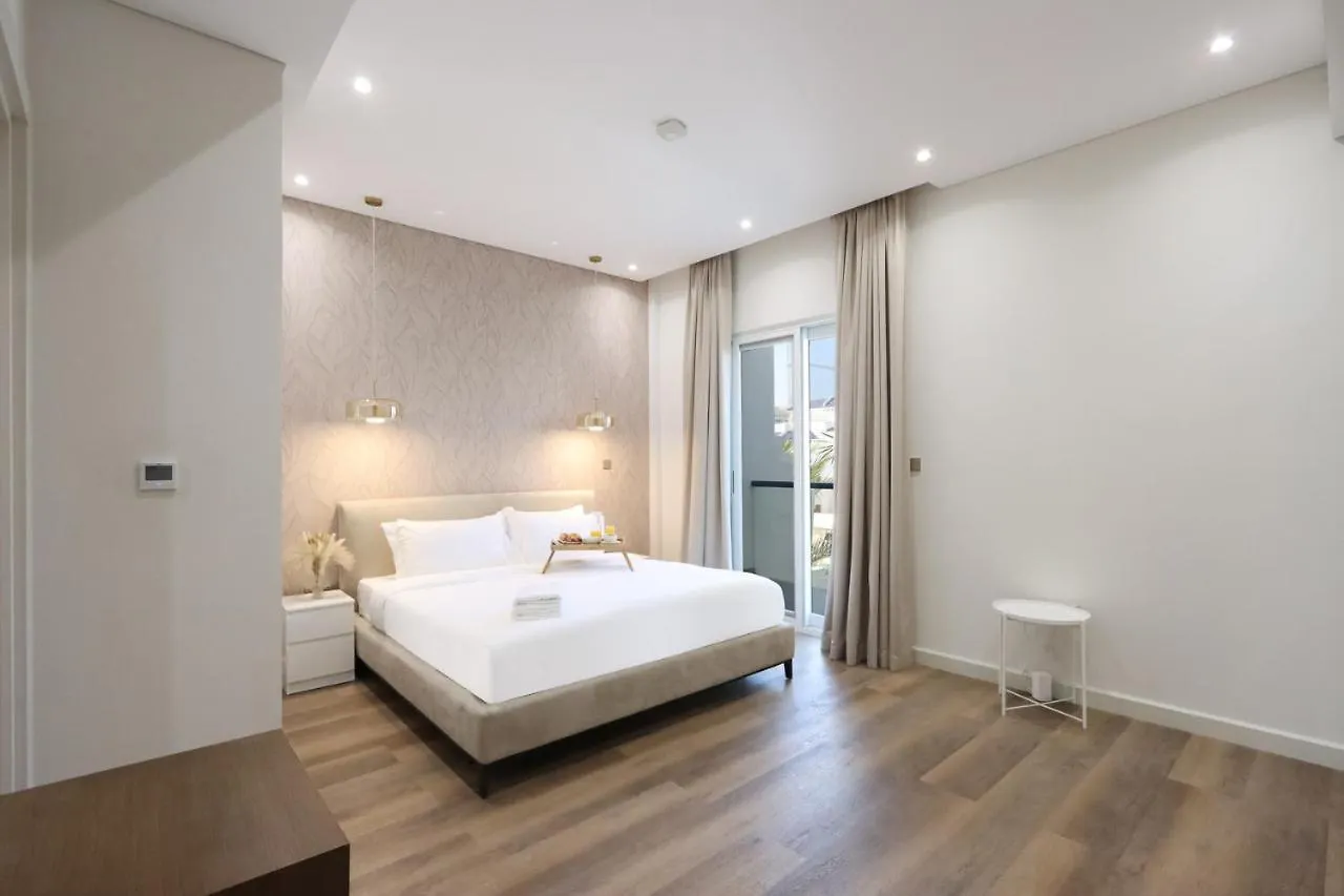 Livbnb - Beachfront 4+1 Villa In Palma Residences Dubai 0*,  United Arab Emirates