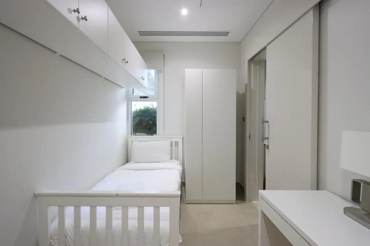 Livbnb - Beachfront 4+1 Villa In Palma Residences Dubai