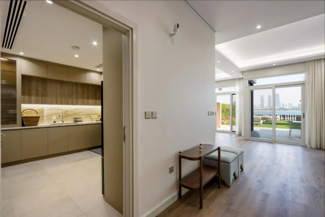 Livbnb - Beachfront 4+1 Villa In Palma Residences Dubai