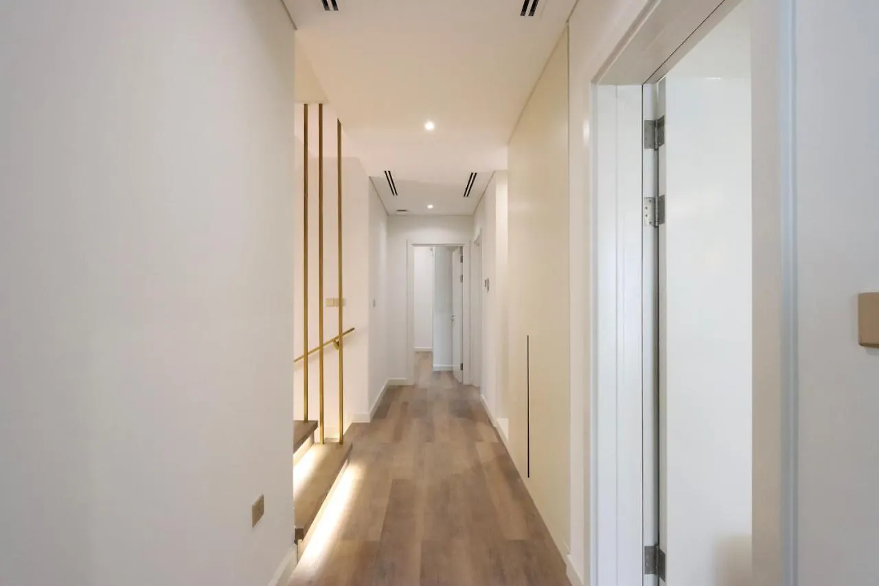 Livbnb - Beachfront 4+1 Villa In Palma Residences Dubai United Arab Emirates