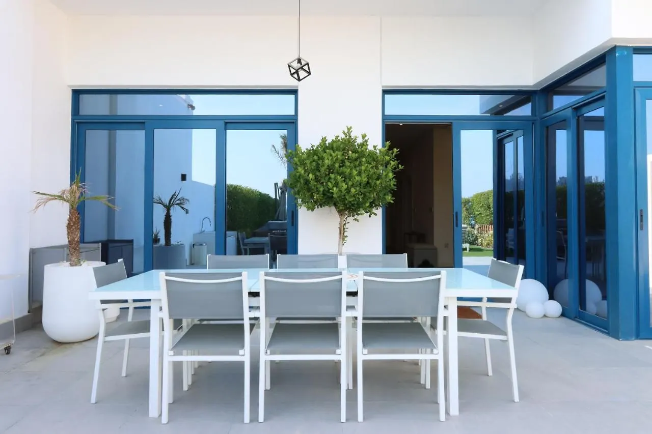 Livbnb - Beachfront 4+1 Villa In Palma Residences Dubai 0*,