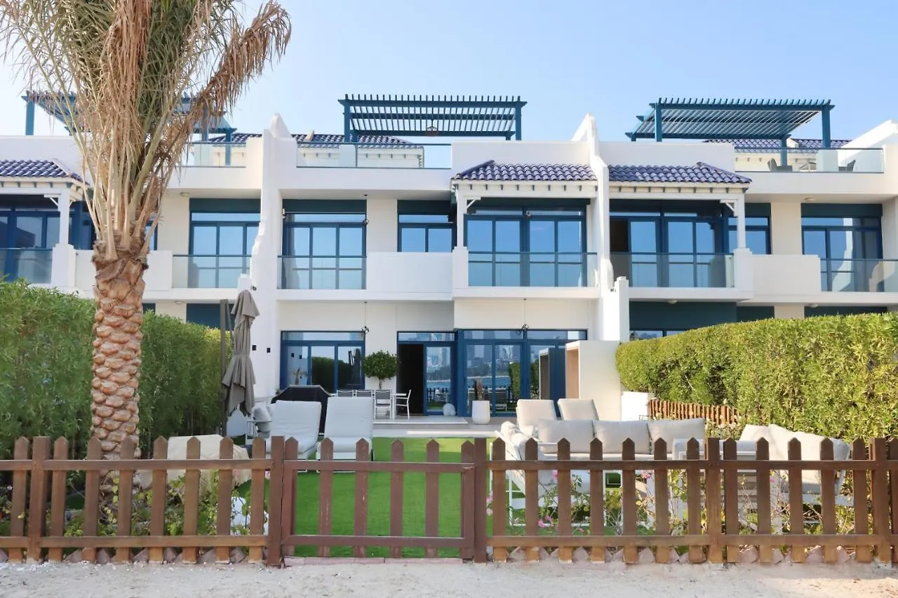 Livbnb - Beachfront 4+1 Villa In Palma Residences Dubai