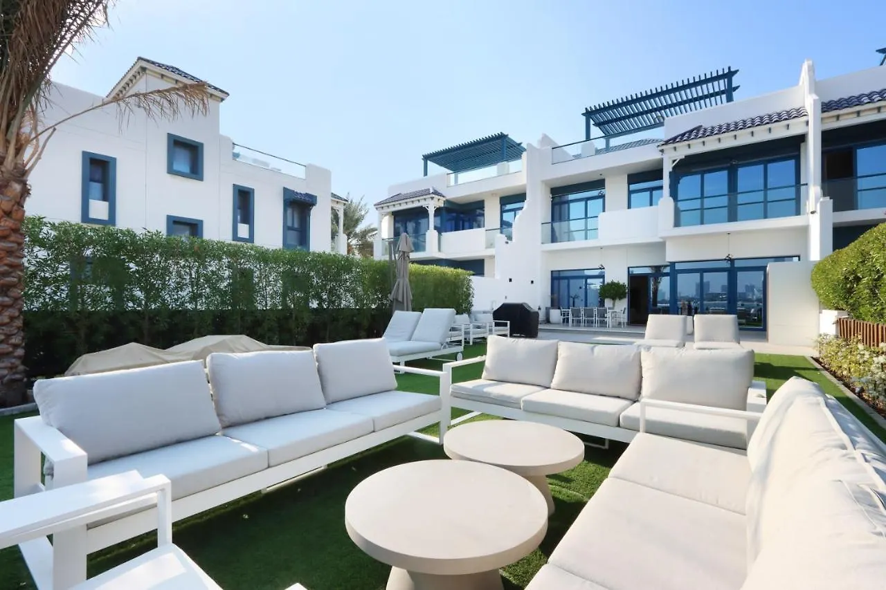 Livbnb - Beachfront 4+1 Villa In Palma Residences Dubai