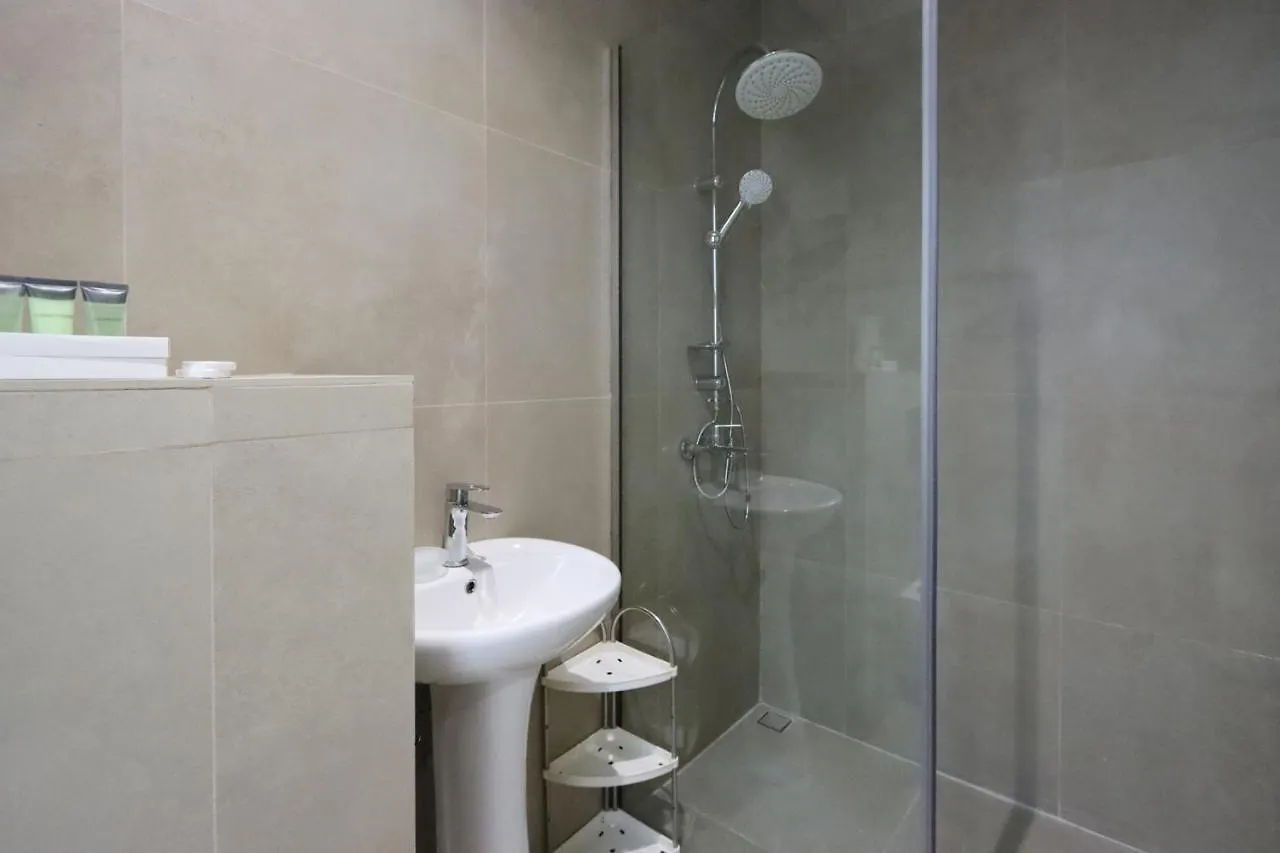Livbnb - Beachfront 4+1 Villa In Palma Residences Dubai