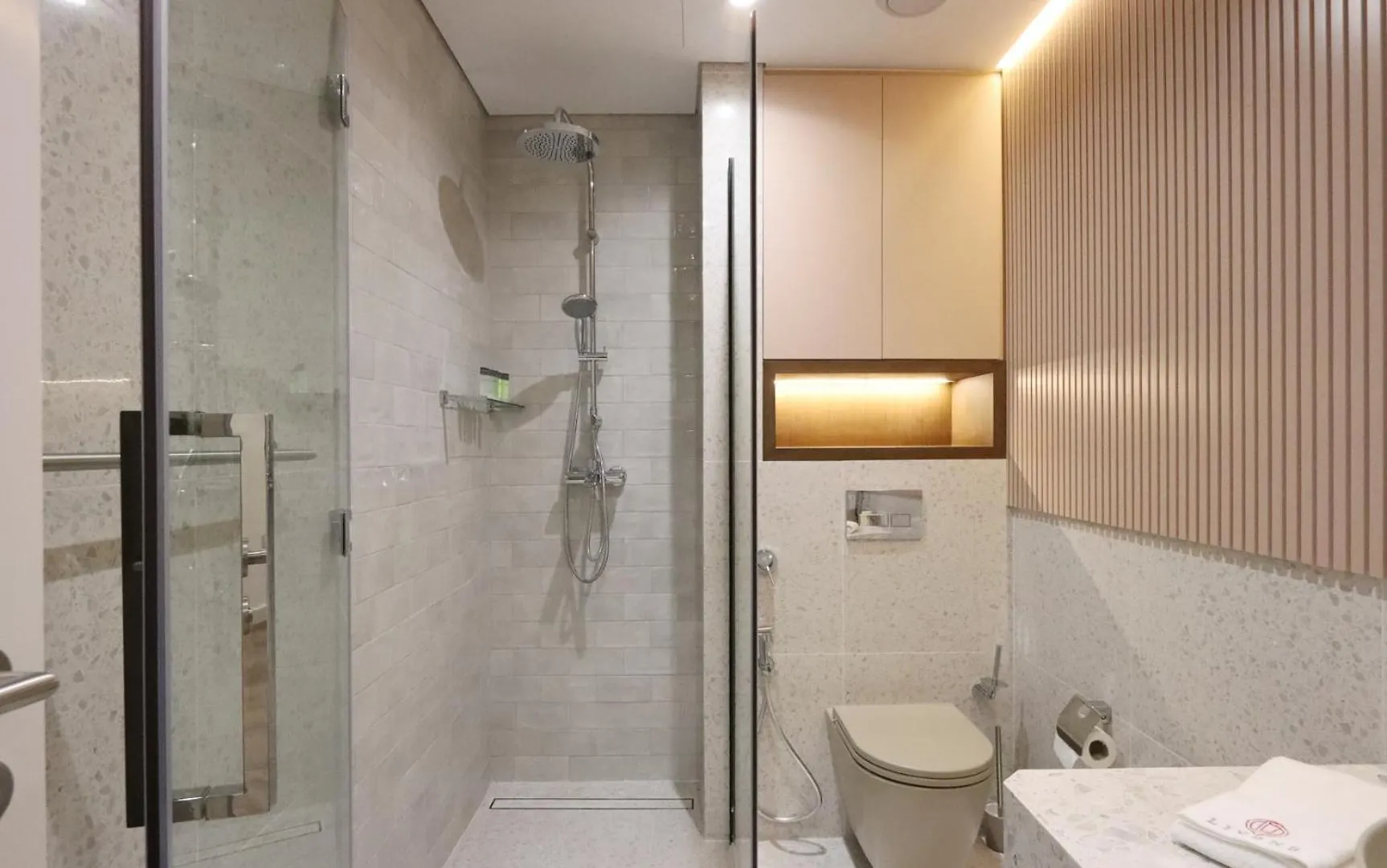 Livbnb - Beachfront 4+1 Villa In Palma Residences Dubai United Arab Emirates