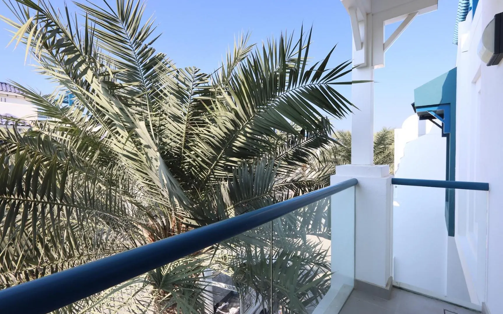 Livbnb - Beachfront 4+1 Villa In Palma Residences Dubai United Arab Emirates