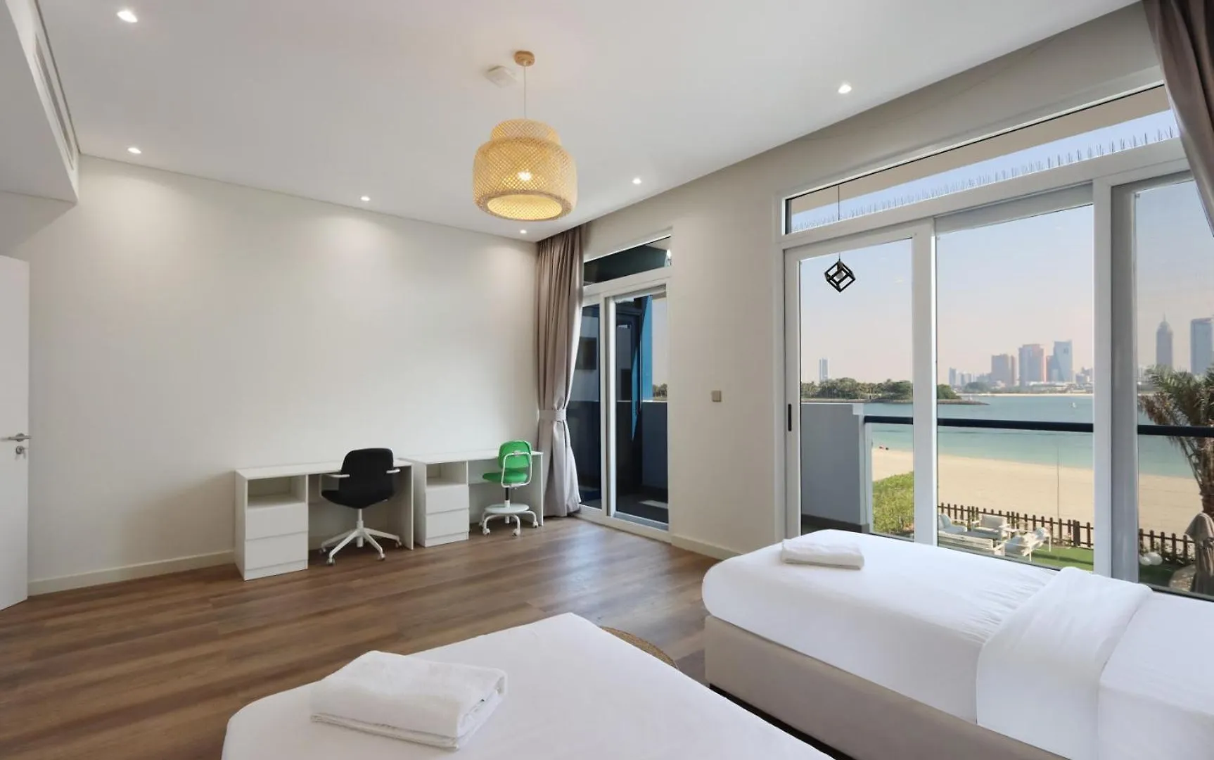 Livbnb - Beachfront 4+1 Villa In Palma Residences Dubai