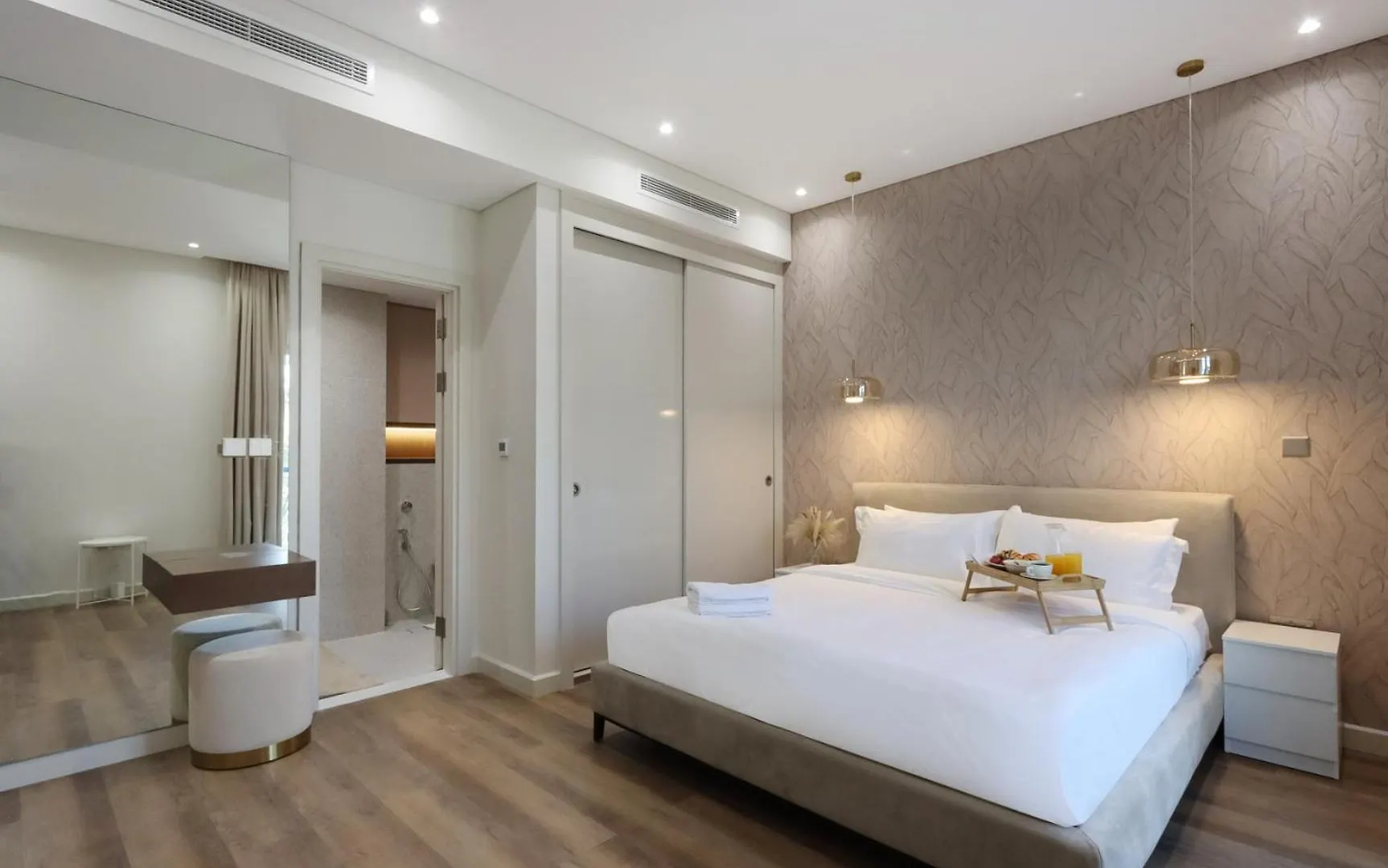 Livbnb - Beachfront 4+1 Villa In Palma Residences Dubai 0*,